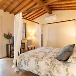 Vila Elegant With Pool Garden & Refined Comfort *